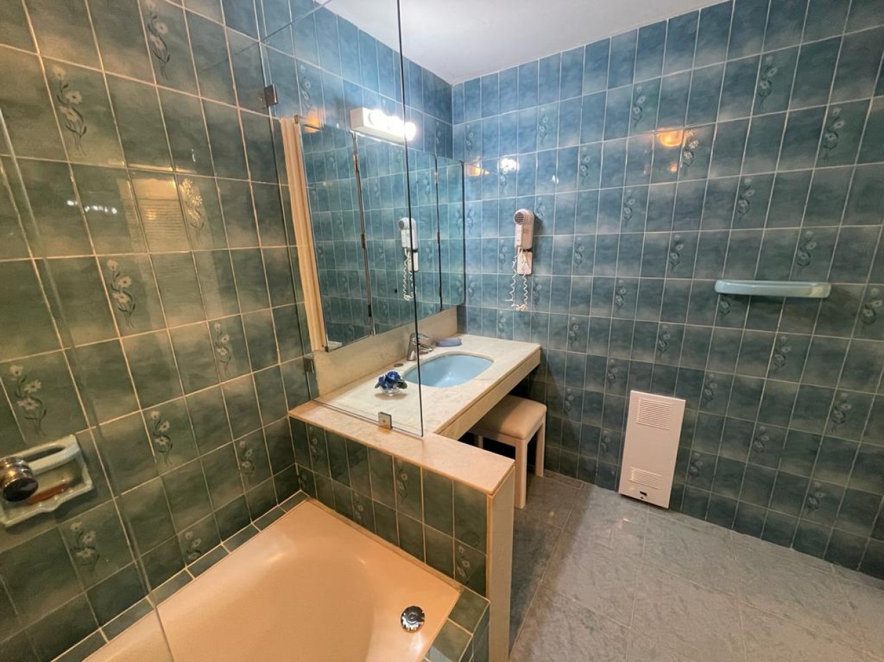 Unidad primera linea playa mansa 3 dormitorios en venta, vista directa al mar 