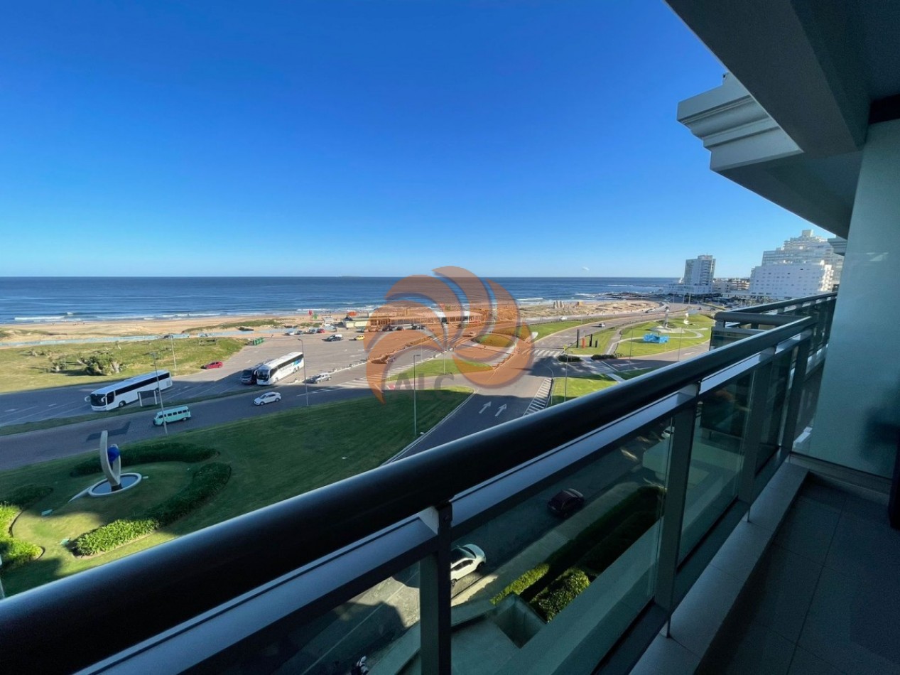 Apartamento en Imperiale 3 dormitorios con vista al mar