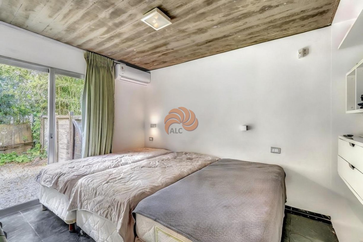 Casa de 5 dormitorios, San Rafael. - Alquiler Temporal