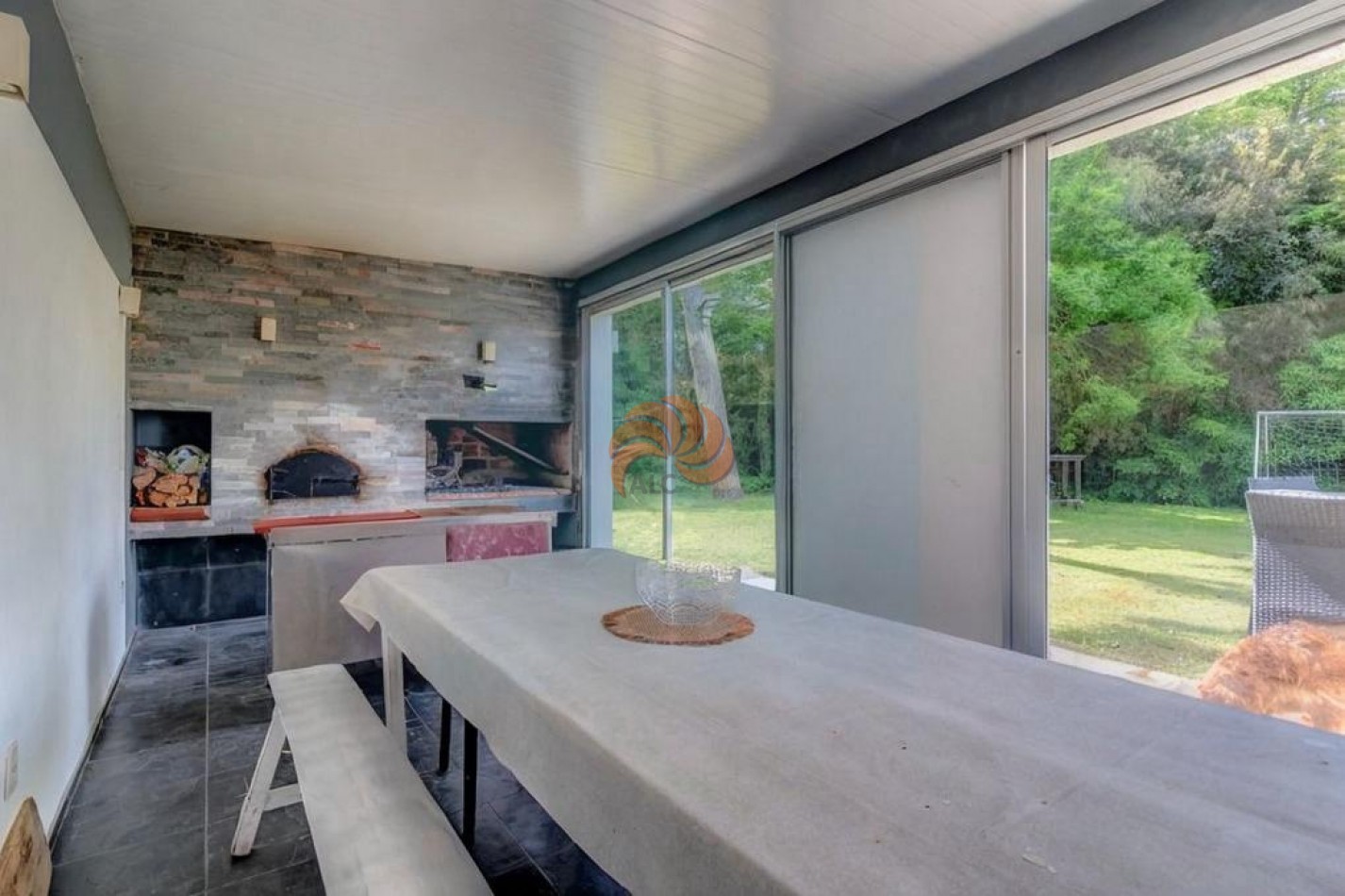 Casa de 5 dormitorios, San Rafael. - Alquiler Temporal